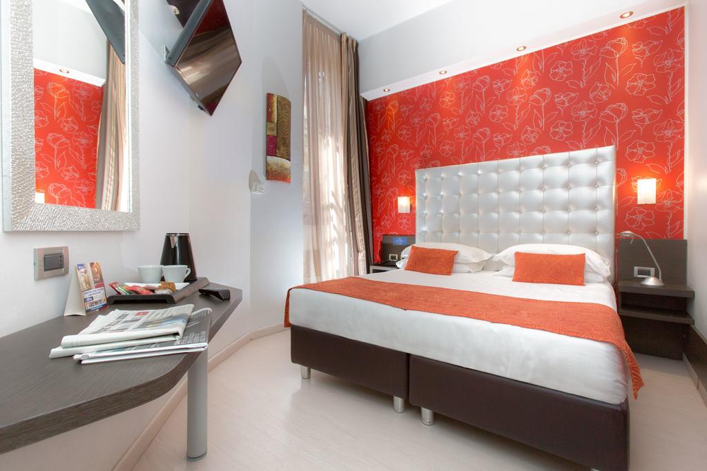 Hotel Piacenza Милан Экстерьер фото
