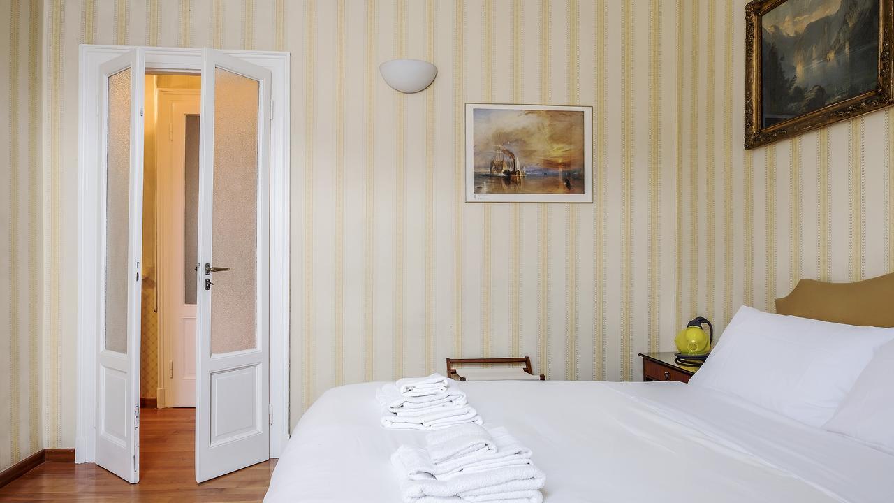 Hotel Piacenza Милан Экстерьер фото
