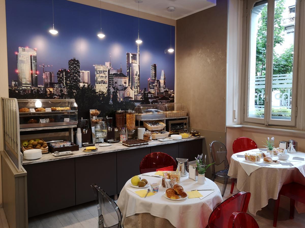 Hotel Piacenza Милан Экстерьер фото